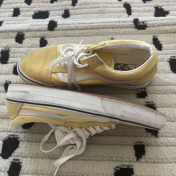 Pastel Yellow Vans Old Skool - Picture 5 of 6
